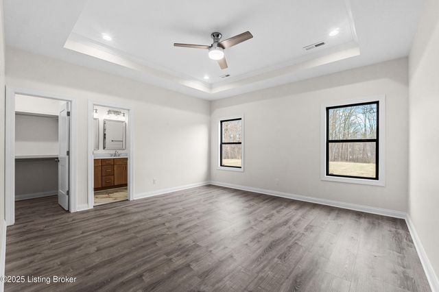 211 Alreva Rd, Louisville, KY 40216