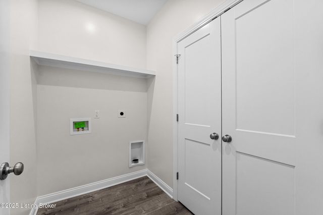 211 Alreva Rd, Louisville, KY 40216