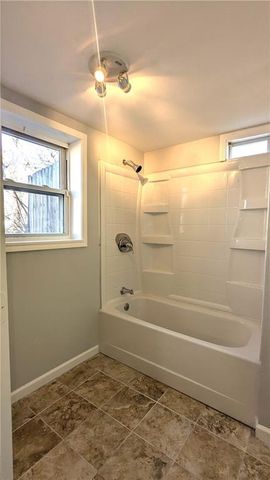 8641 E 97th Terrace, Kansas City, MO 64134