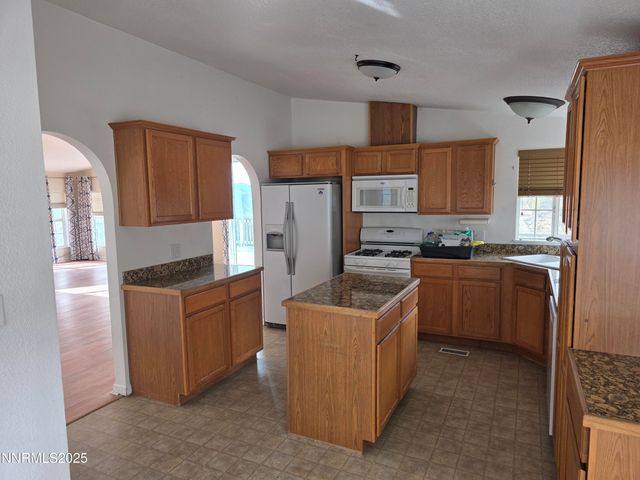 242 Linehan Road, Moundhouse, NV 89706