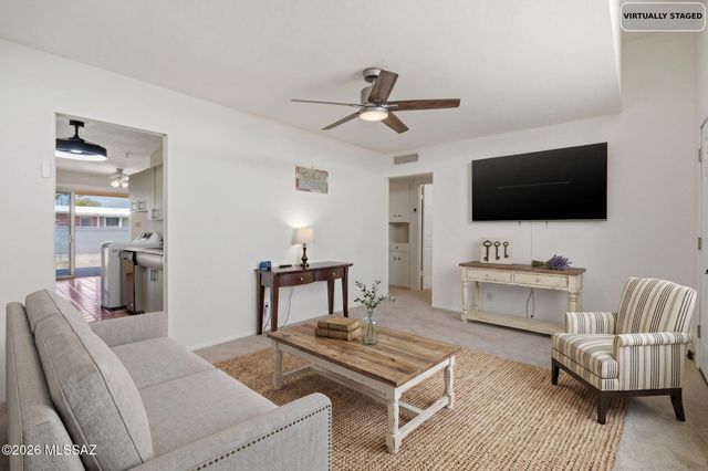 8041 E Julia Street, Tucson, AZ 85710