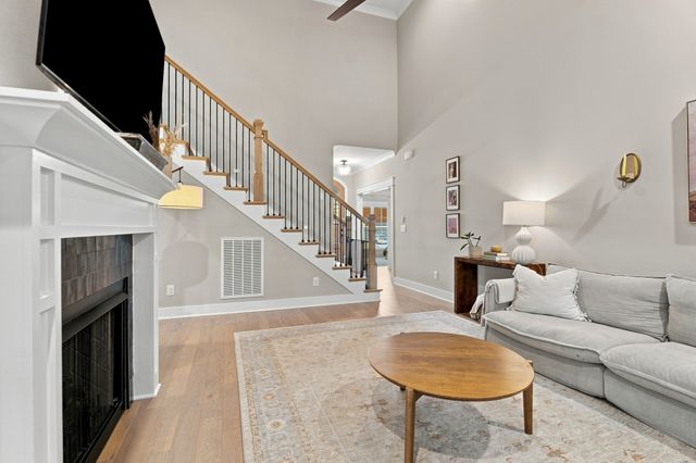 3021 Shady Forest Dr, Murfreesboro, TN 37128