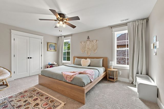 3021 Shady Forest Dr, Murfreesboro, TN 37128
