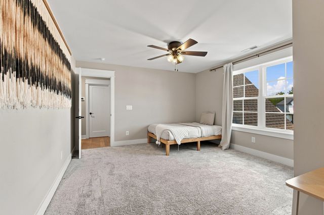 3021 Shady Forest Dr, Murfreesboro, TN 37128