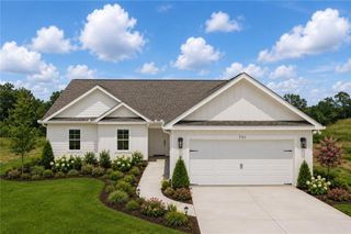 731 Racetrack Road, Toccoa, GA 30577