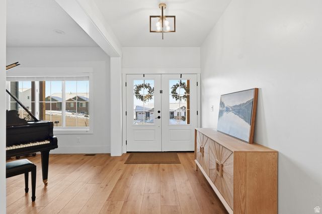 907 E 630 N, Hyde Park, UT 84318