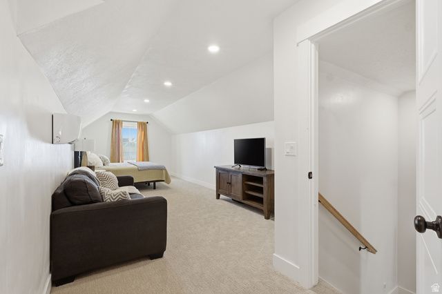 907 E 630 N, Hyde Park, UT 84318