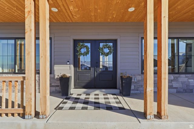 907 E 630 N, Hyde Park, UT 84318