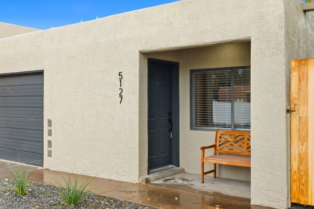 5127 Orion Avenue NW, Albuquerque, NM 87120