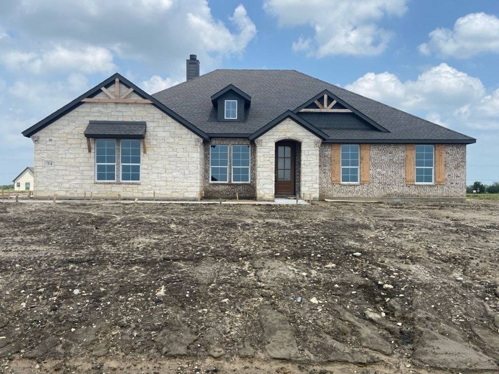 54 Sunny Side Road, Valley View, TX 76272