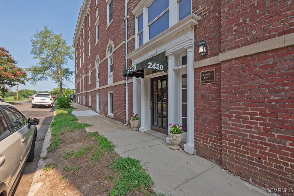 2420 Maplewood Ave Unit#U3, Richmond, VA 23220