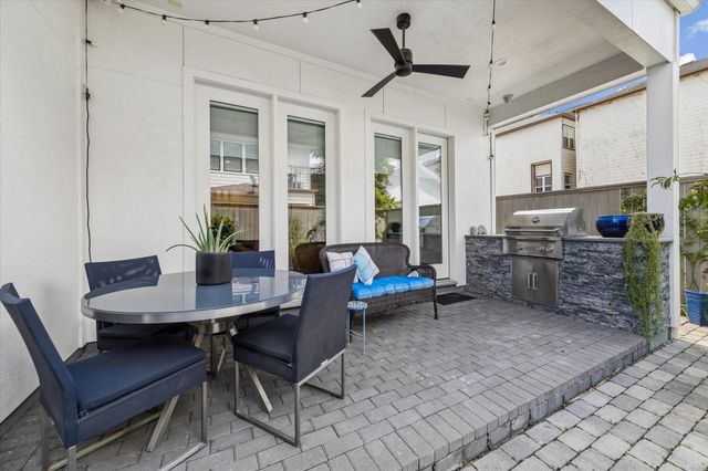 209 Malone Street, Houston, TX 77007
