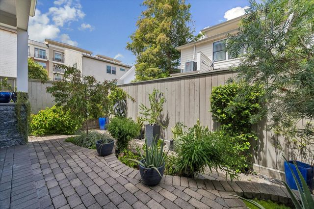 209 Malone Street, Houston, TX 77007