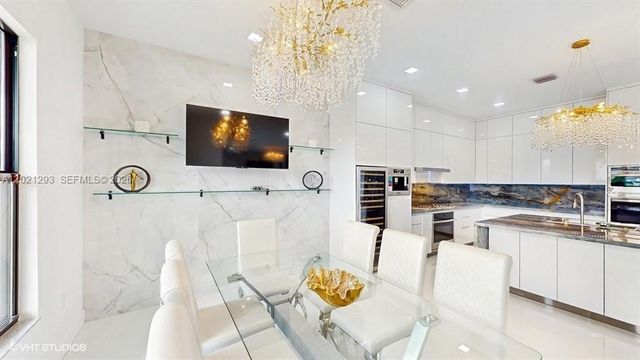 8350 Royal County Down Rd, Boca Raton, FL 33434