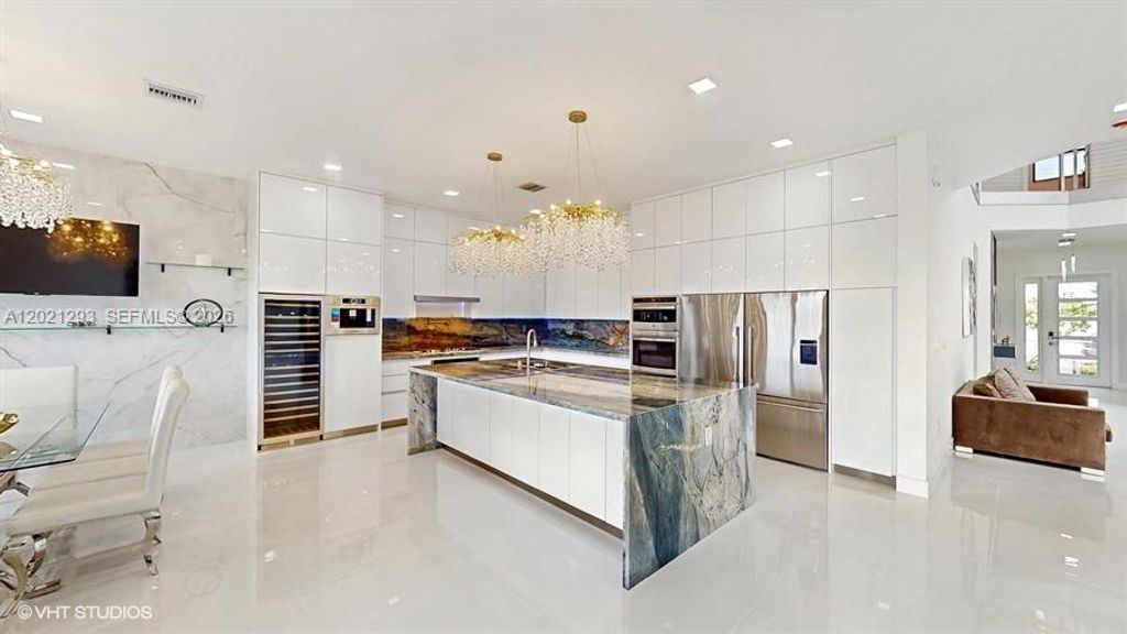 8350 Royal County Down Rd, Boca Raton, FL 33434