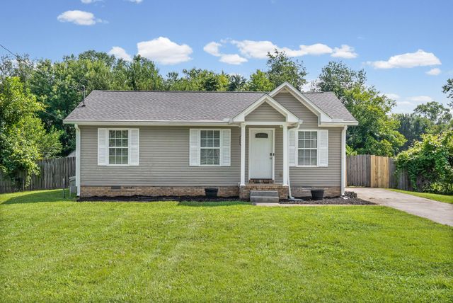 250 Hugh Hunter Rd, Oak Grove, KY 42262