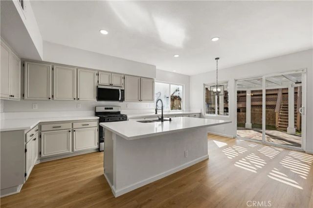 5640 Eisenhower Way, Palmdale, CA 93552