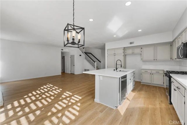 5640 Eisenhower Way, Palmdale, CA 93552