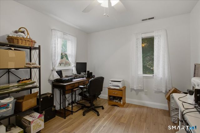135 Heatherwood Drive 135, Brookfield, CT 06804