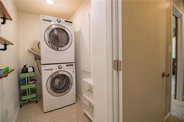 713 Tyler Avenue, Warrensburg, MO 64093