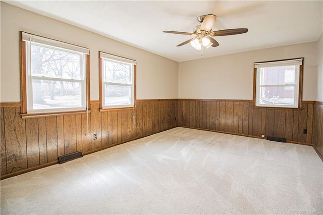 713 Tyler Avenue, Warrensburg, MO 64093