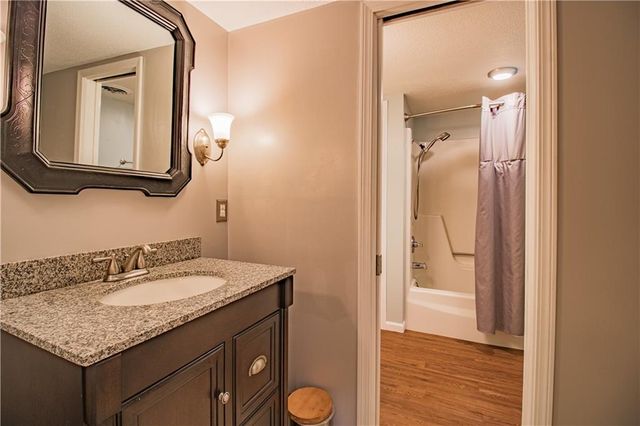 713 Tyler Avenue, Warrensburg, MO 64093