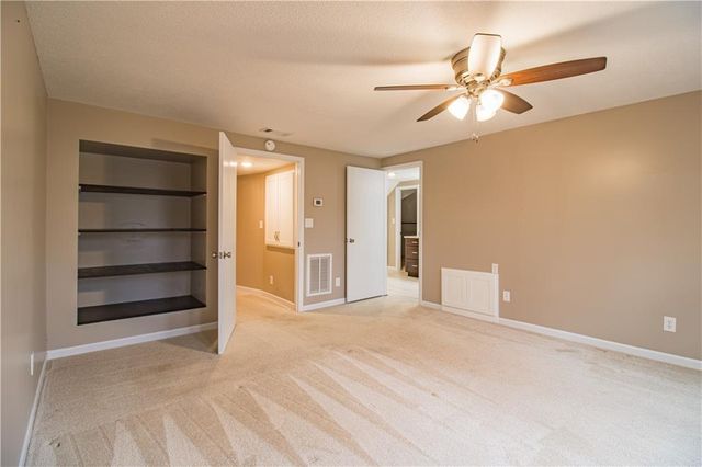 713 Tyler Avenue, Warrensburg, MO 64093