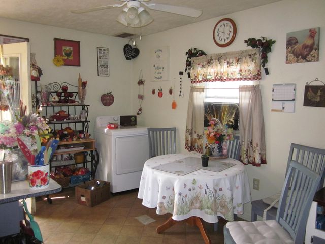 220 E Washington Street, Winchester, KY 40391