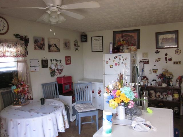 220 E Washington Street, Winchester, KY 40391