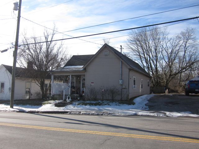 220 E Washington Street, Winchester, KY 40391