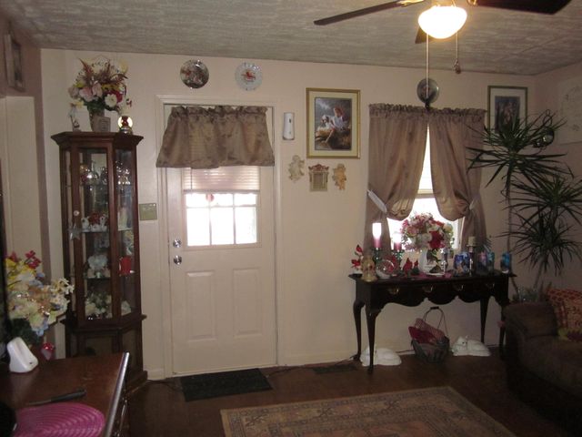 220 E Washington Street, Winchester, KY 40391