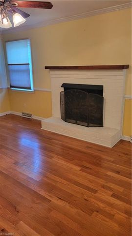 212 Vandyke Street, Kernersville, NC 27284