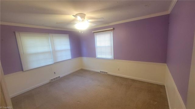 212 Vandyke Street, Kernersville, NC 27284
