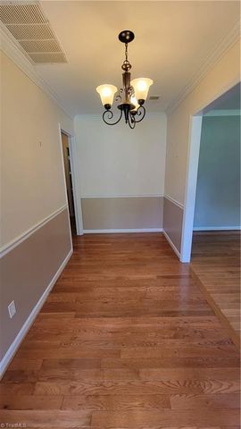 212 Vandyke Street, Kernersville, NC 27284