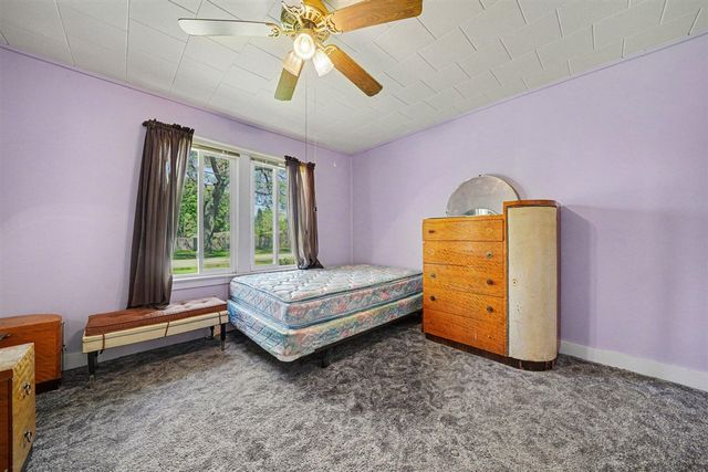 315 Pine Street, Decatur, MI 49045
