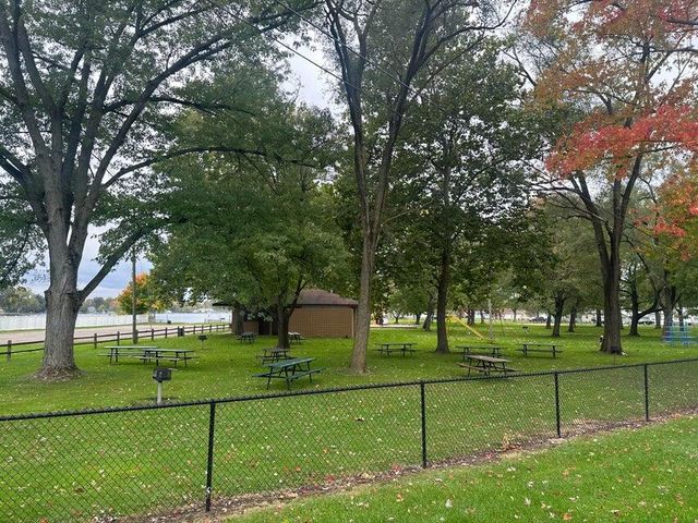 315 Pine Street, Decatur, MI 49045