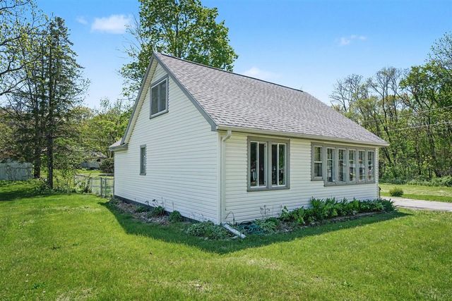 315 Pine Street, Decatur, MI 49045