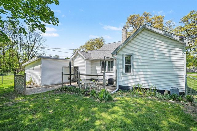315 Pine Street, Decatur, MI 49045