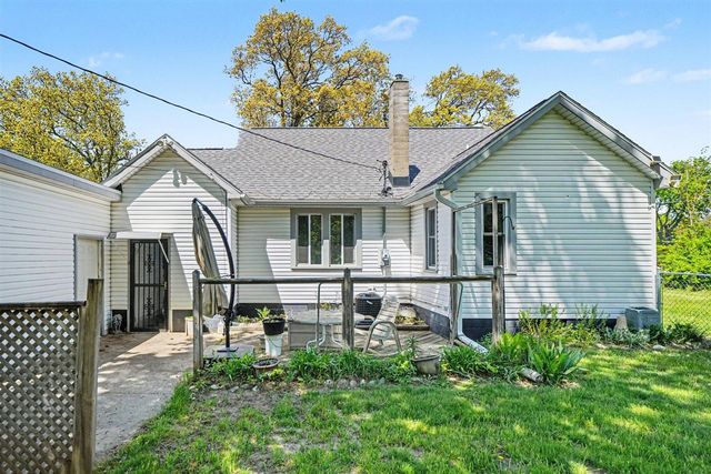 315 Pine Street, Decatur, MI 49045
