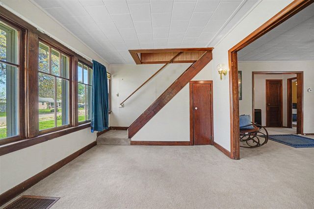 315 Pine Street, Decatur, MI 49045