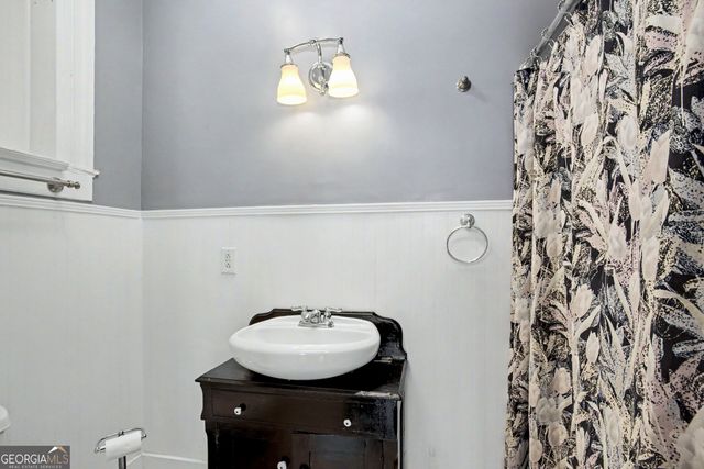 115 Greenville Street, Newnan, GA 30263