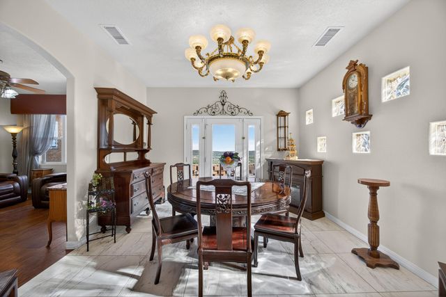 96 Sandia Mountain Ranch Drive, Tijeras, NM 87059