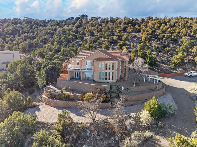 96 Sandia Mountain Ranch Drive, Tijeras, NM 87059
