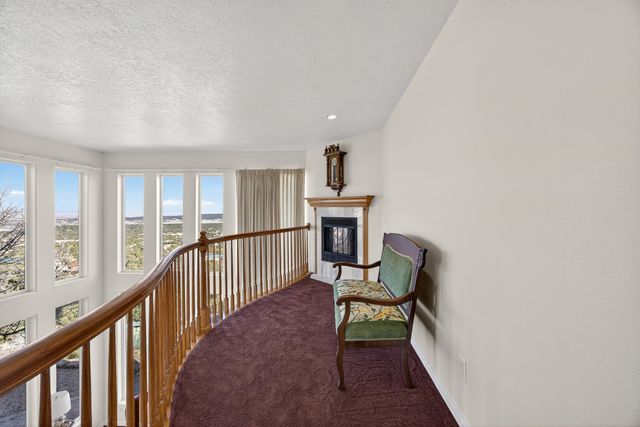 96 Sandia Mountain Ranch Drive, Tijeras, NM 87059