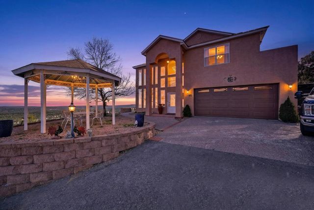 96 Sandia Mountain Ranch Drive, Tijeras, NM 87059