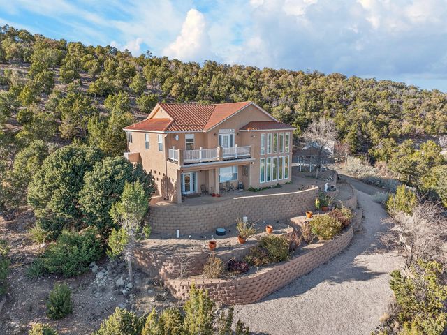 96 Sandia Mountain Ranch Drive, Tijeras, NM 87059