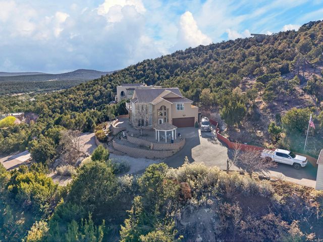 96 Sandia Mountain Ranch Drive, Tijeras, NM 87059