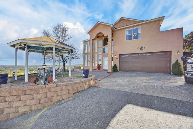 96 Sandia Mountain Ranch Drive, Tijeras, NM 87059