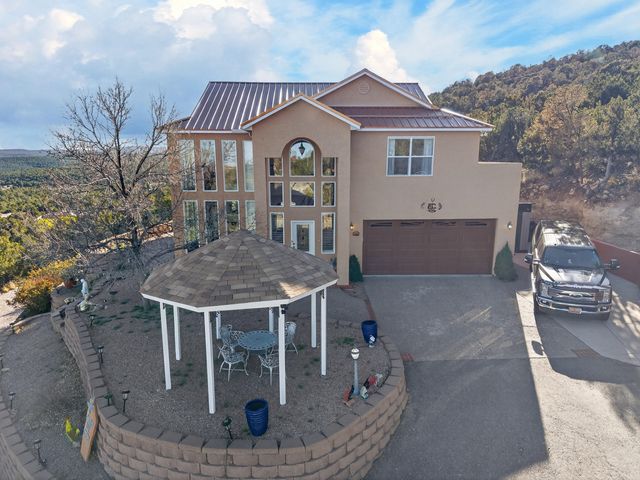 96 Sandia Mountain Ranch Drive, Tijeras, NM 87059