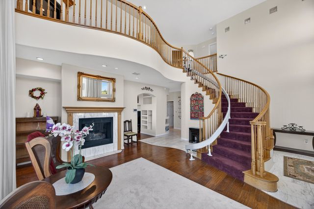 96 Sandia Mountain Ranch Drive, Tijeras, NM 87059